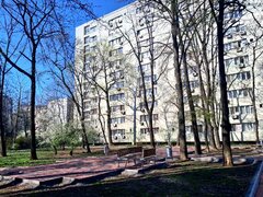 Titan, metrou 15 minute